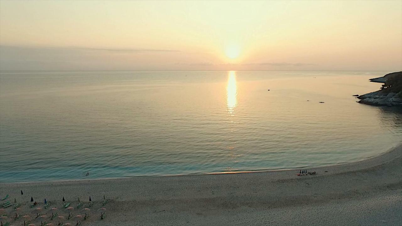 Papa Nero Beach House Agios Ioannis  Zewnętrze zdjęcie