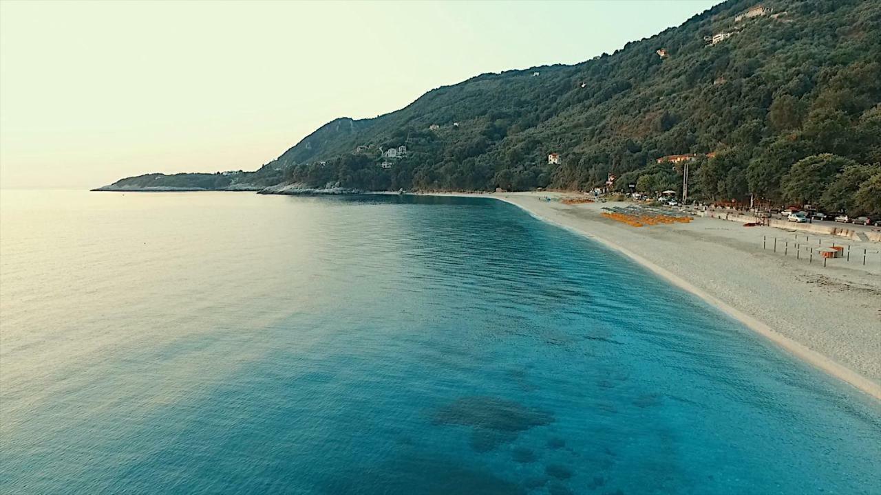 Papa Nero Beach House Agios Ioannis  Zewnętrze zdjęcie